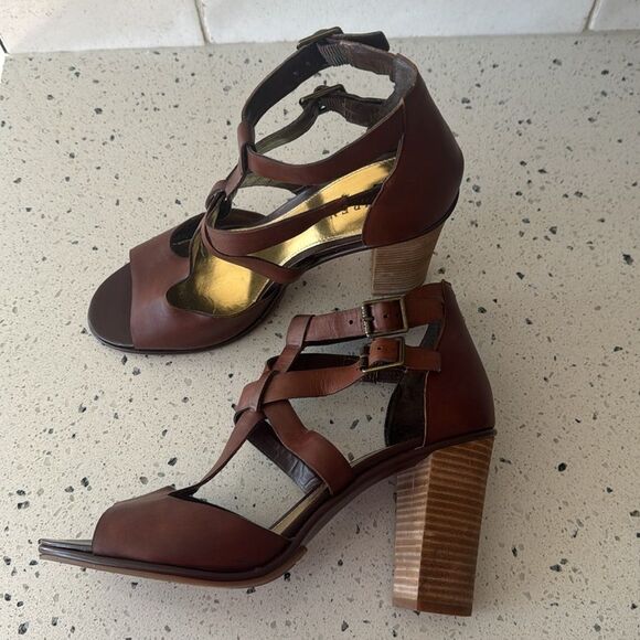 Lauren Ralph Lauren Octavia Brown Strappy Block Heel Sandals Open Toe Size 10 - Picture 9 of 12